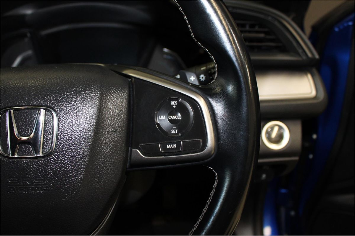 2018 Honda CIVIC VTi-S MY18