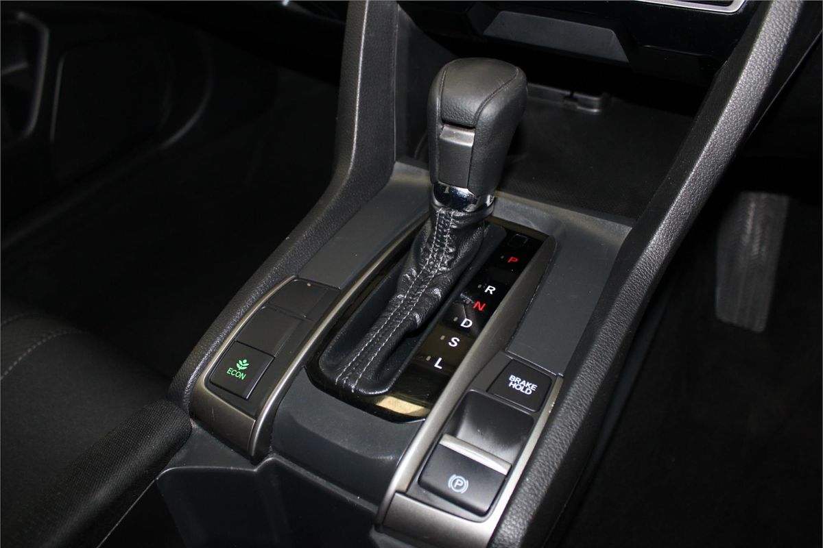 2018 Honda CIVIC VTi-S MY18