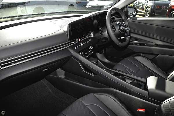 2025 Hyundai i30 Premium CN7.V2