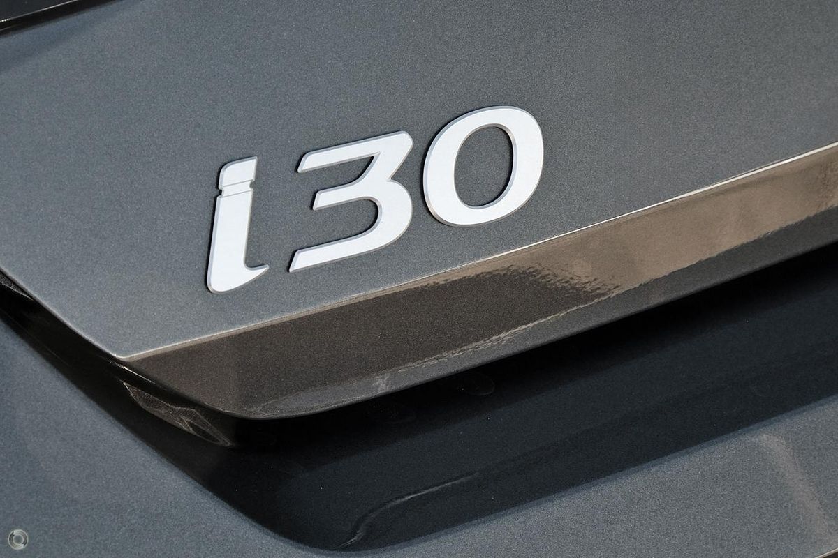 2025 Hyundai i30 Premium CN7.V2