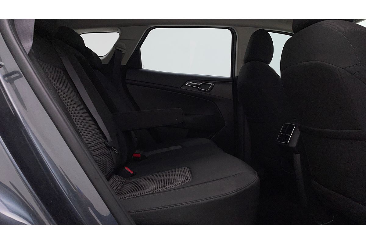 2022 Kia Sportage S NQ5