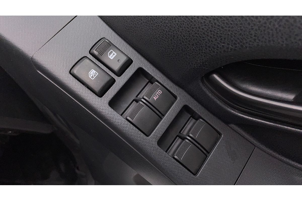 2018 Isuzu D-MAX SX High Ride Rear Wheel Drive