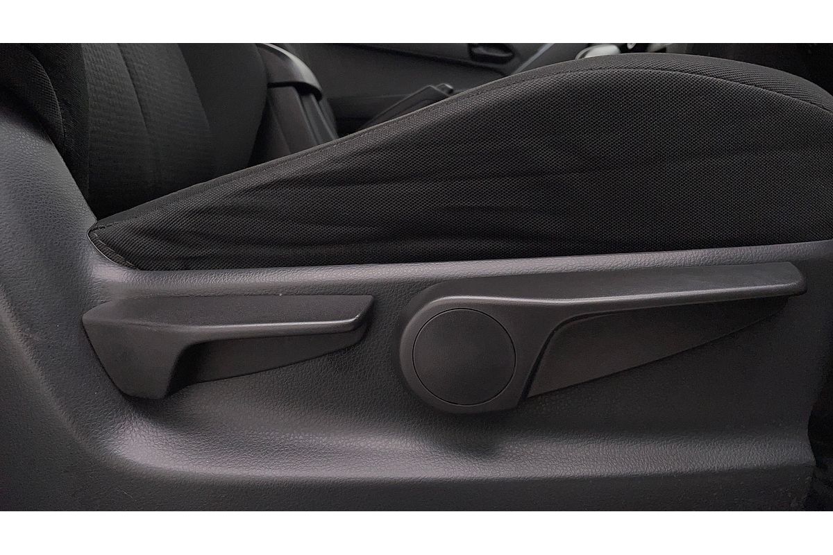 2018 Isuzu D-MAX SX High Ride Rear Wheel Drive