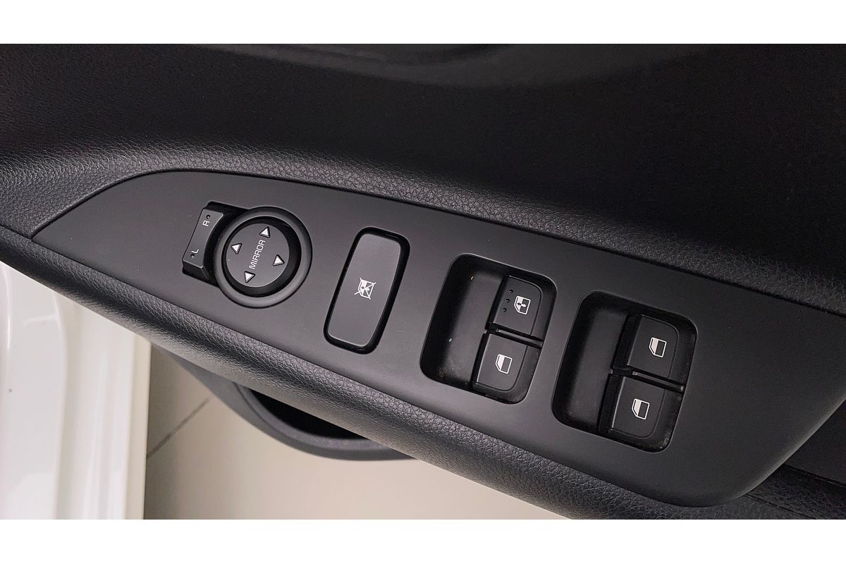 2023 Kia Rio S YB