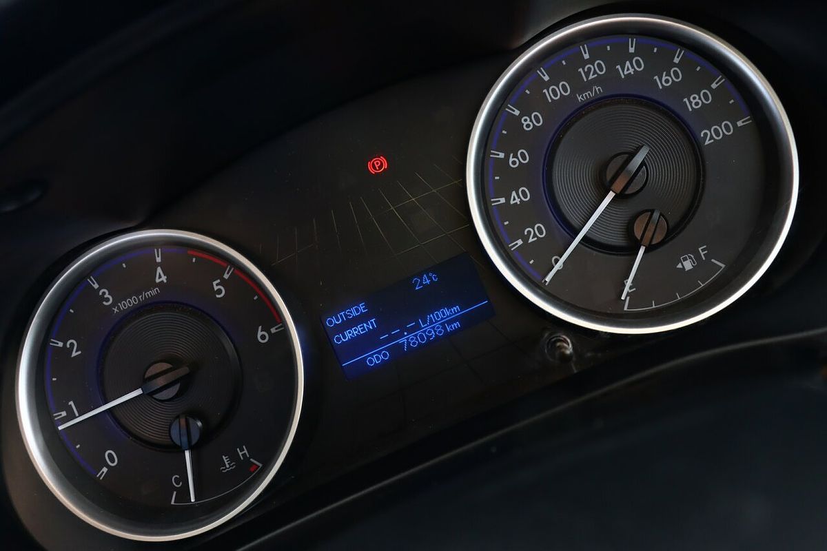 2019 Toyota Hilux SR GUN126R 4X4