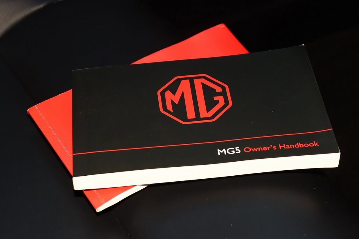 2023 MG MG5 Essence