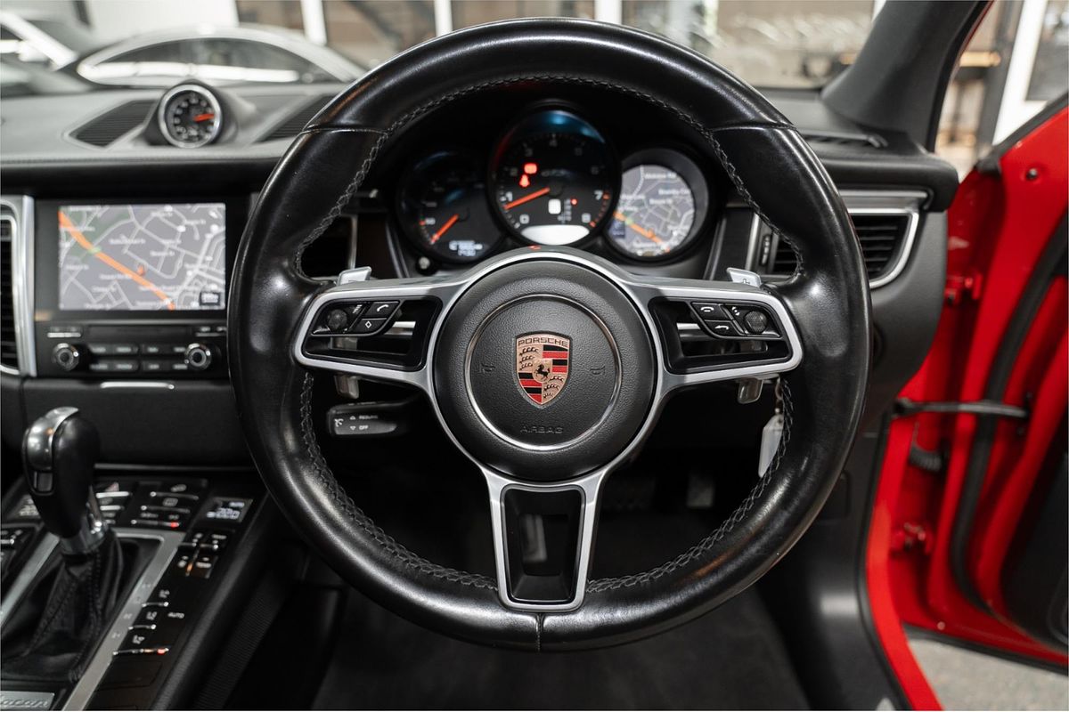 2016 Porsche Macan GTS 95B