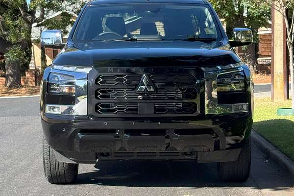 2024 Mitsubishi Triton GLS MV 4X4