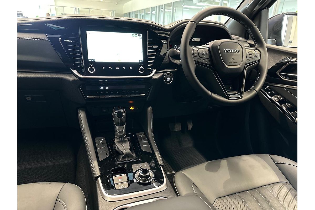 2025 Isuzu MU-X LS-T