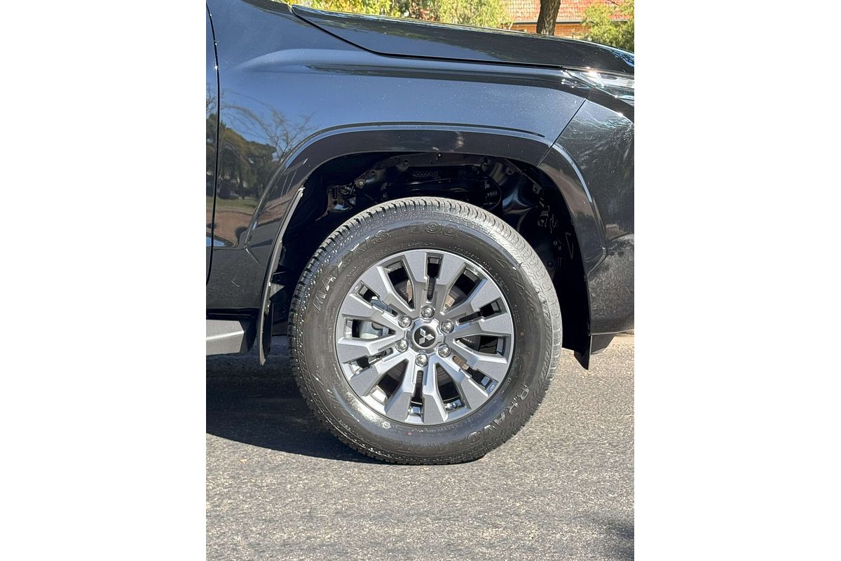 2024 Mitsubishi Triton GLS MV 4X4