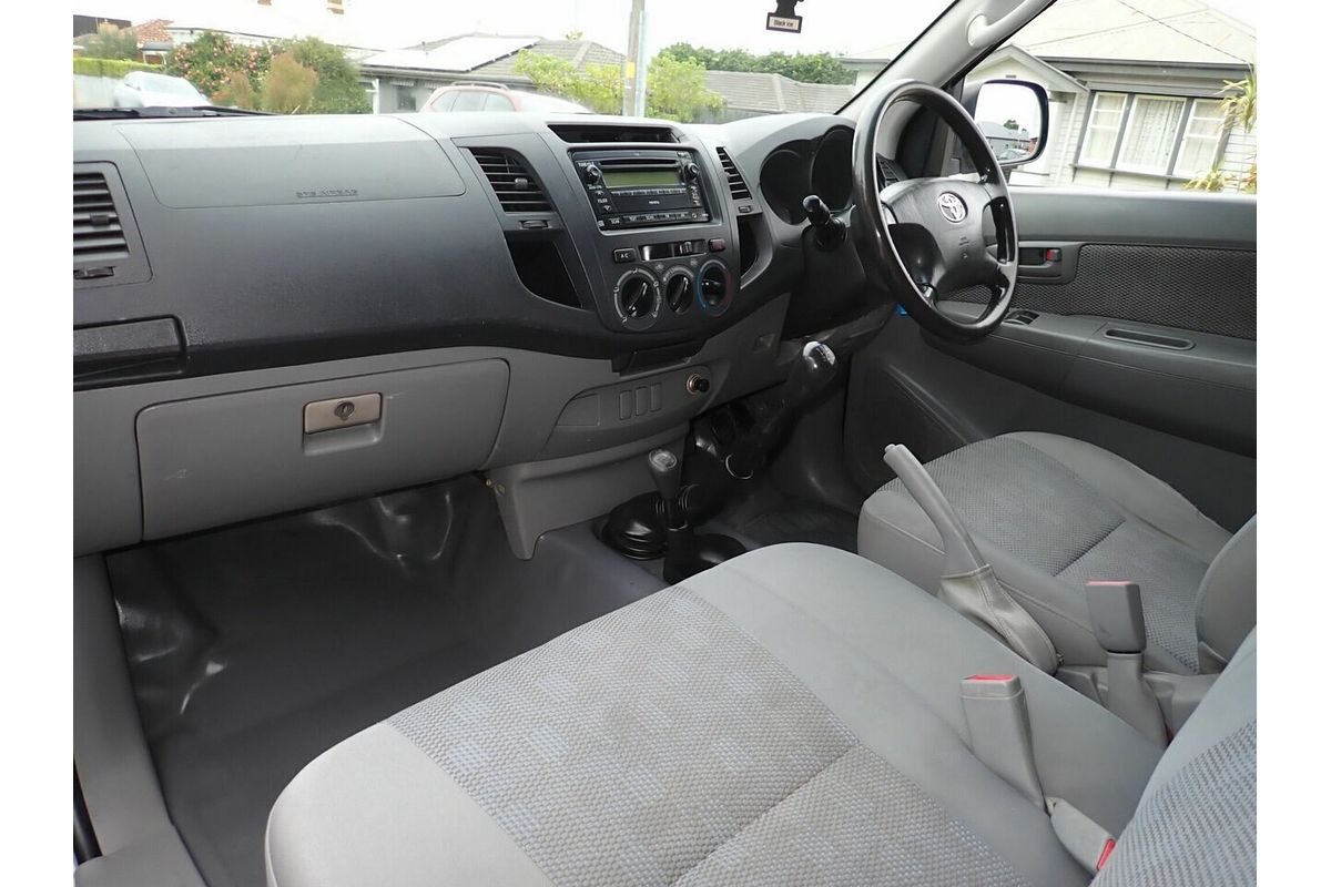 2008 Toyota Hilux SR (4x4) KUN26R 08 Upgrade 4X4