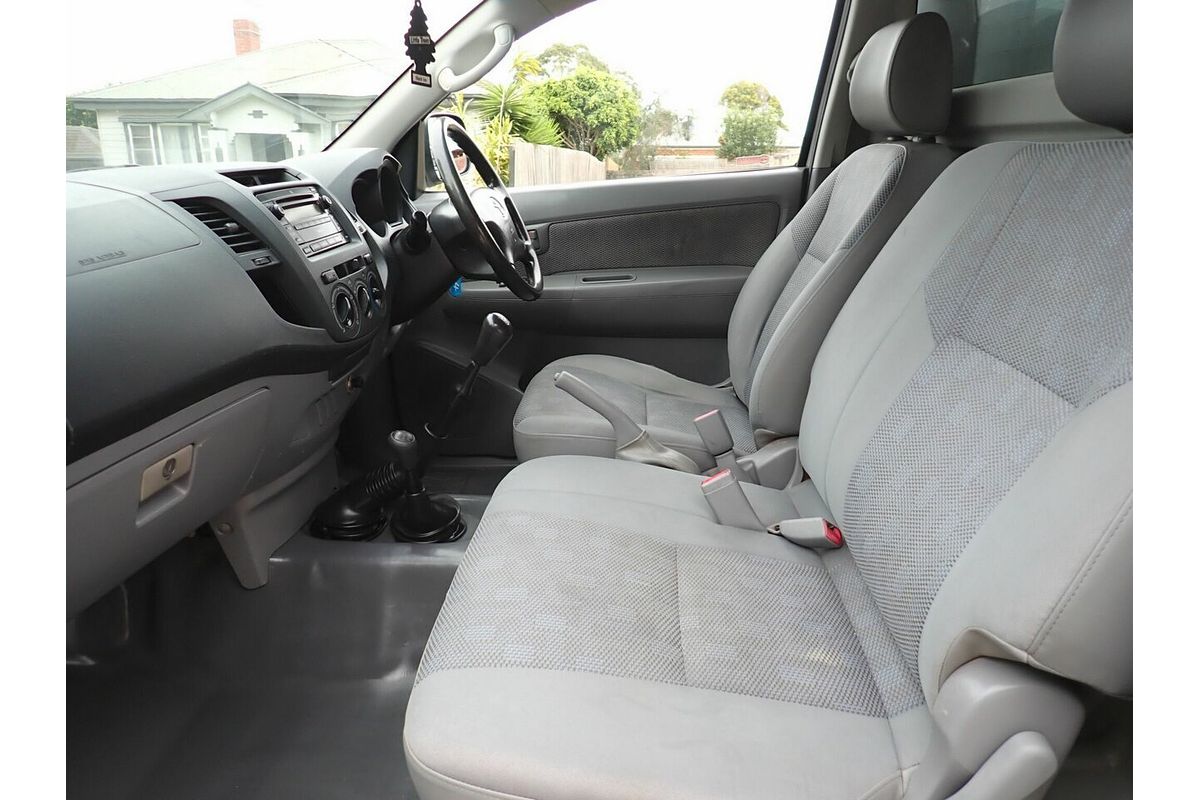2008 Toyota Hilux SR (4x4) KUN26R 08 Upgrade 4X4