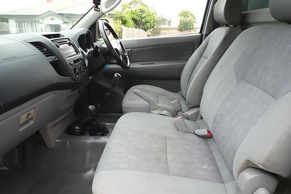 2008 Toyota Hilux SR (4x4) KUN26R 08 Upgrade 4X4