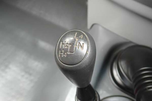 2008 Toyota Hilux SR (4x4) KUN26R 08 Upgrade 4X4