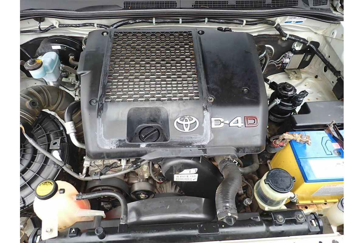 2008 Toyota Hilux SR (4x4) KUN26R 08 Upgrade 4X4