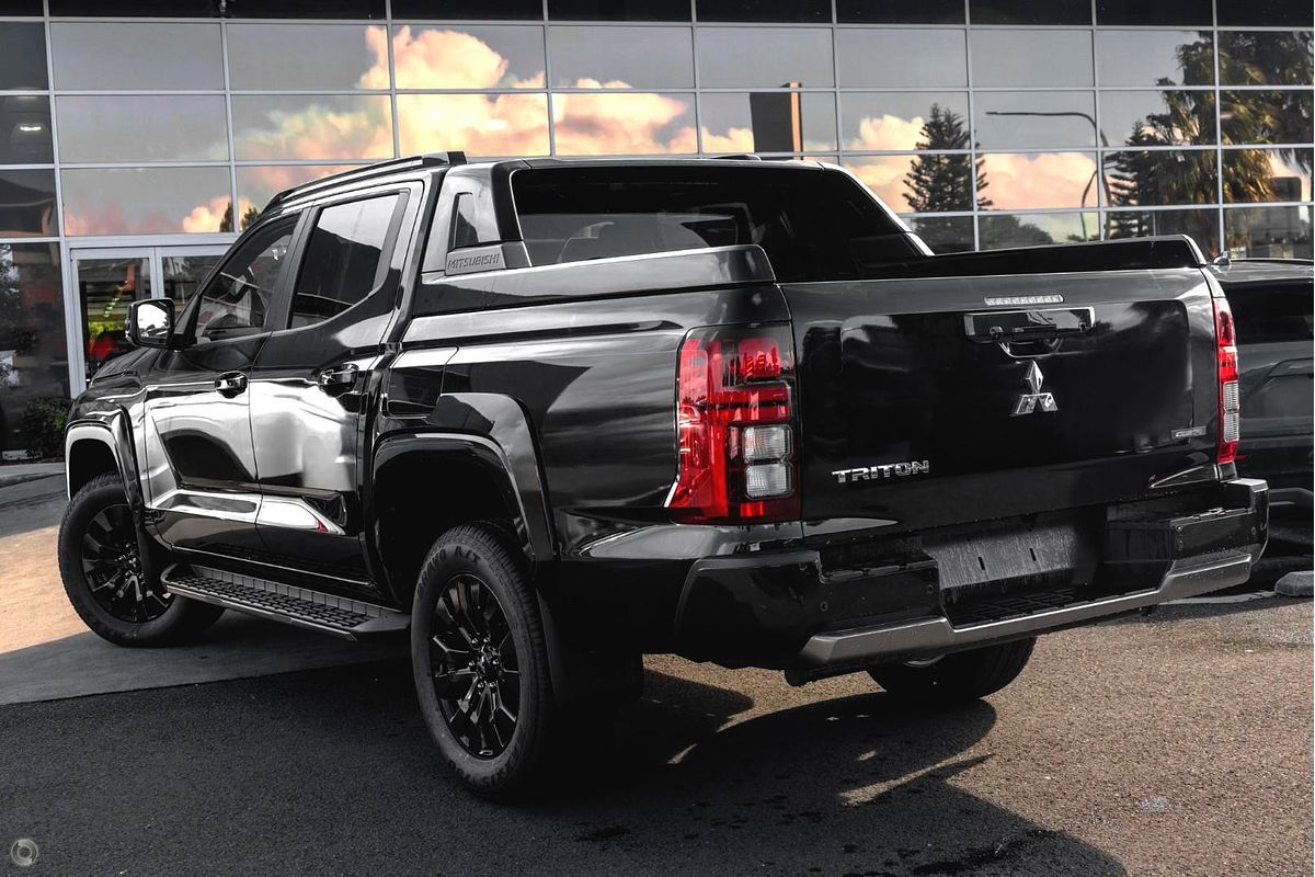 2025 Mitsubishi Triton GSR MV 4X4