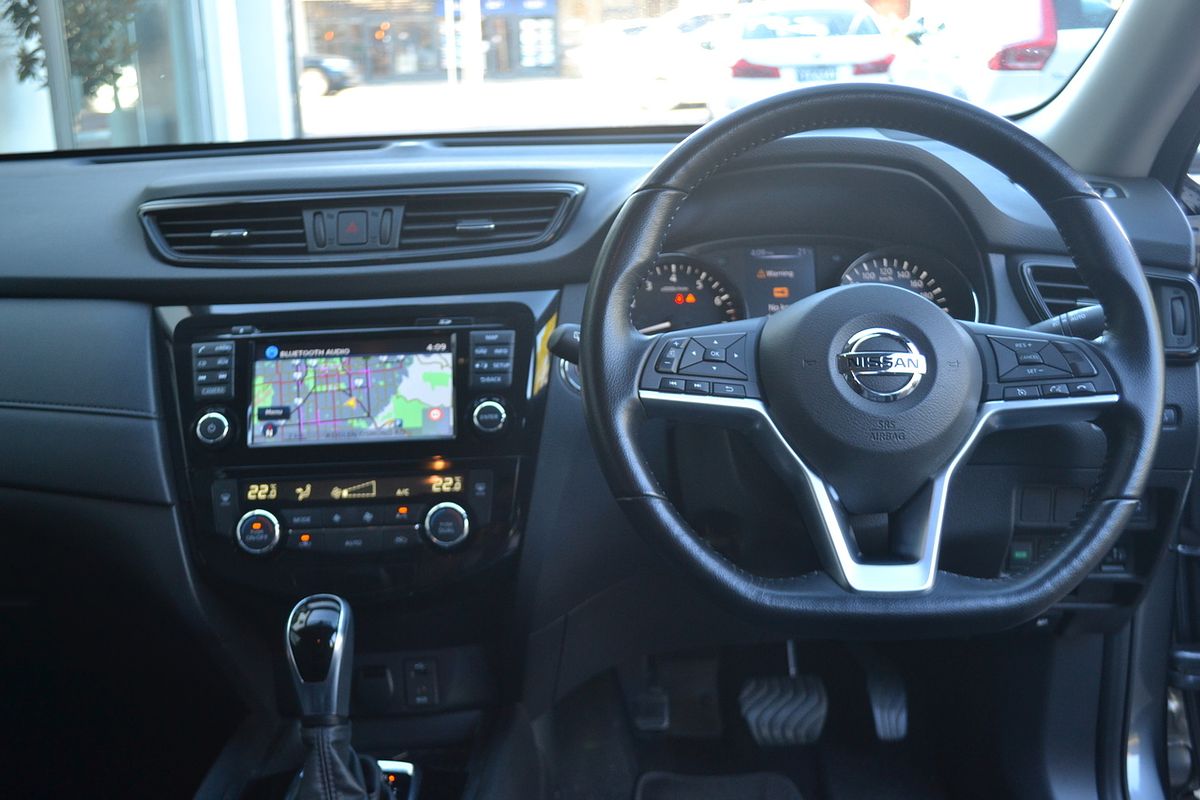2020 Nissan X-TRAIL ST-L T32