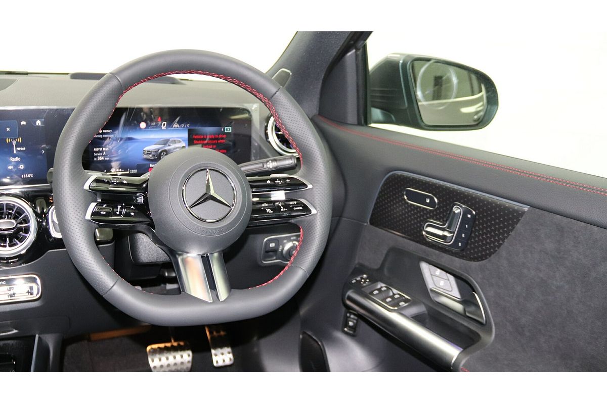 2024 Mercedes-Benz GLA-Class GLA200 H247