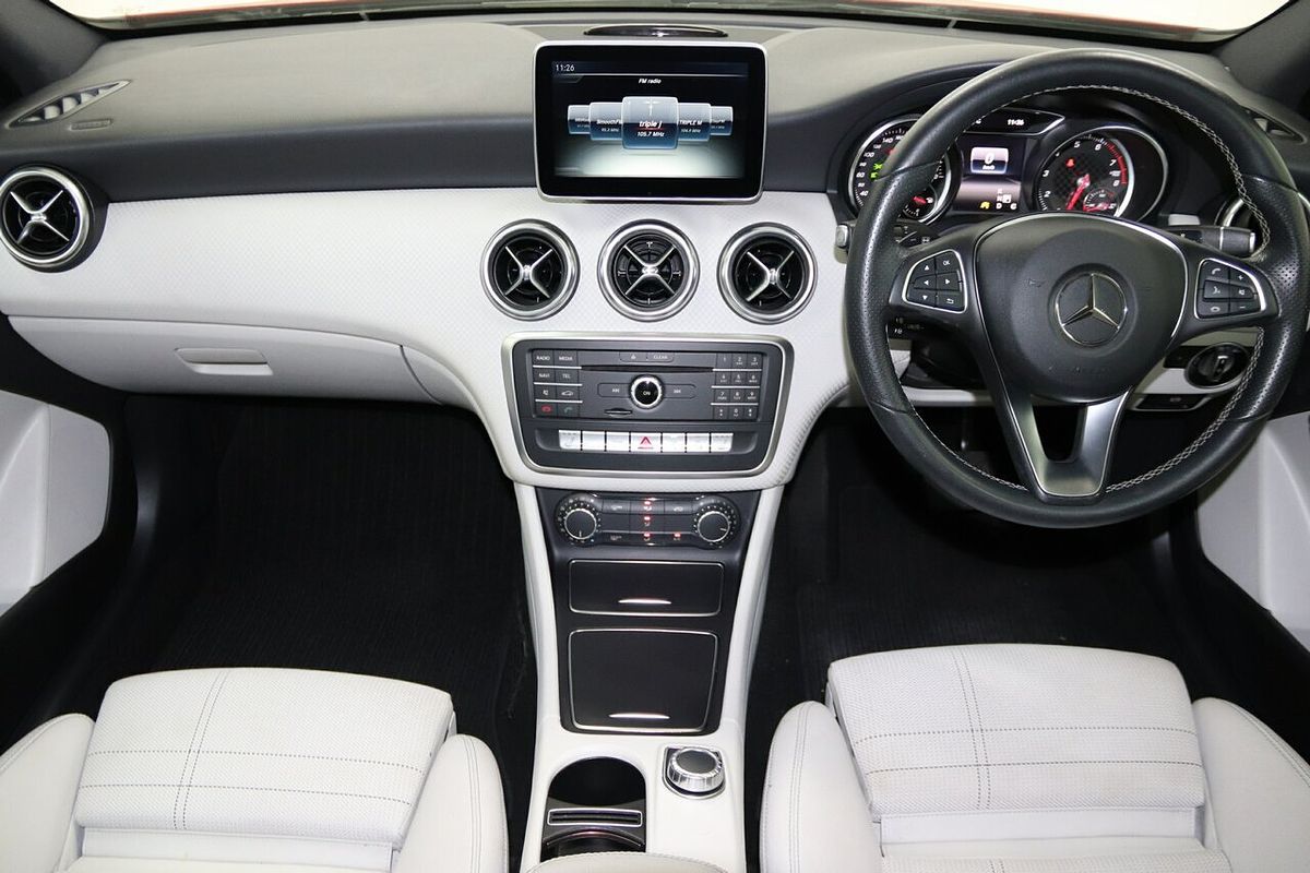 2016 Mercedes-Benz A-Class A200 W176