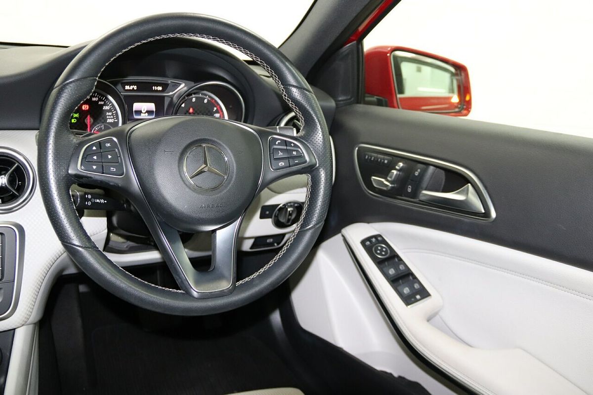 2016 Mercedes-Benz A-Class A200 W176
