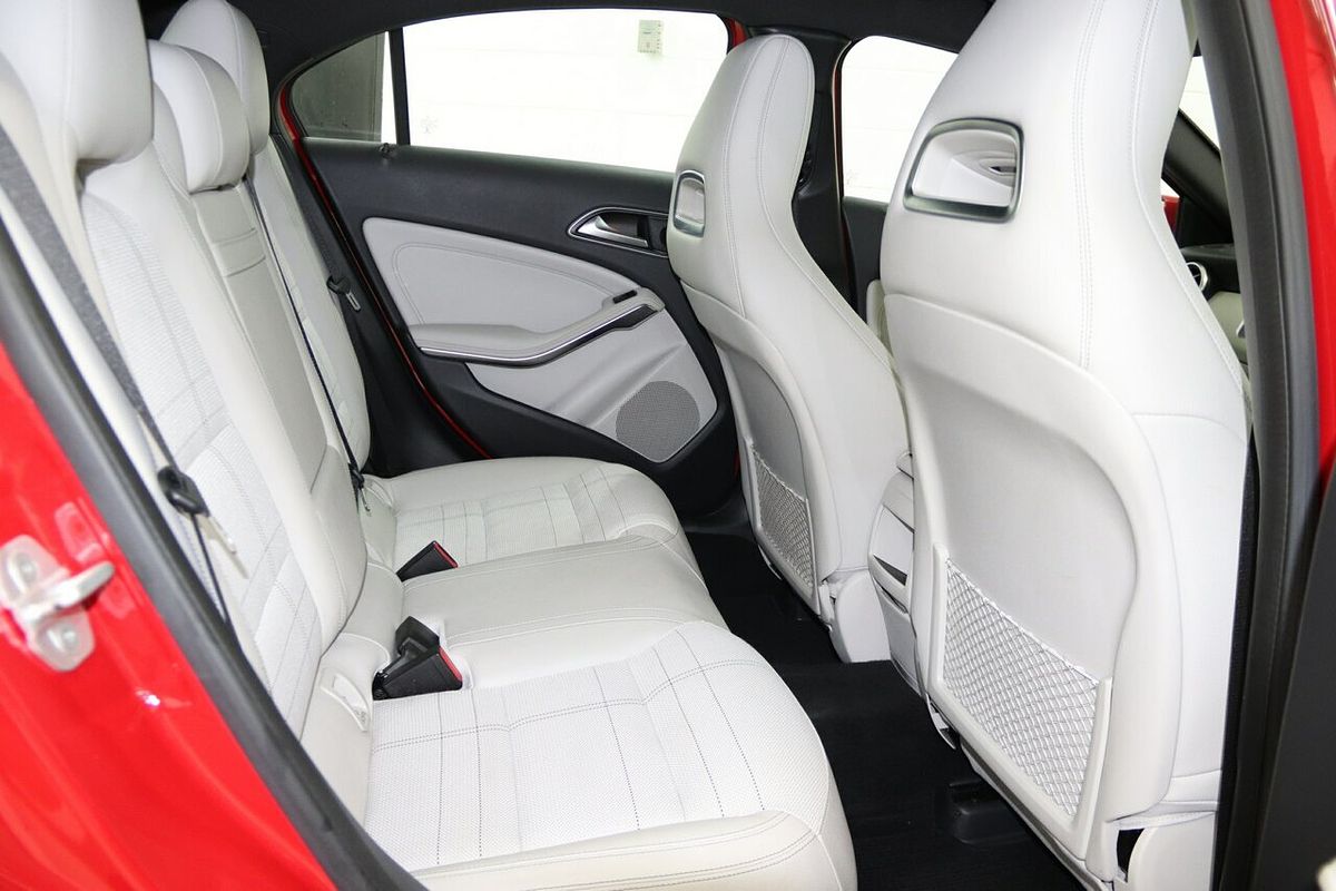 2016 Mercedes-Benz A-Class A200 W176