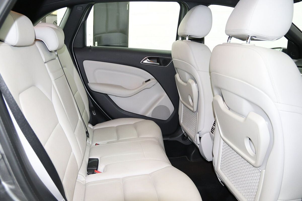 2016 Mercedes-Benz B-Class B200 W246