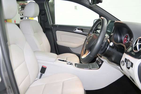 2016 Mercedes-Benz B-Class B200 W246