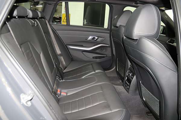 2019 BMW 3 Series 330i M Sport G21