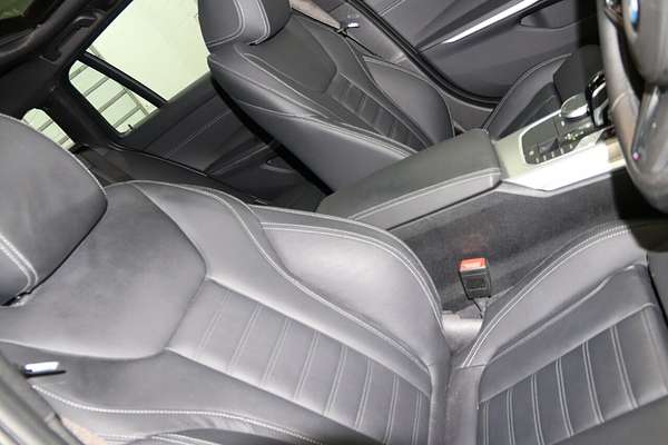 2019 BMW 3 Series 330i M Sport G21