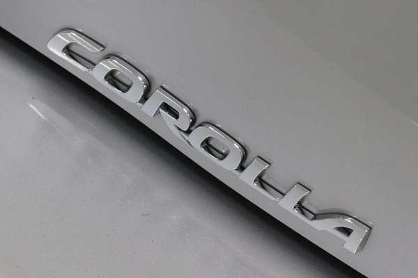 2019 Toyota Corolla ZR Hybrid ZWE211R