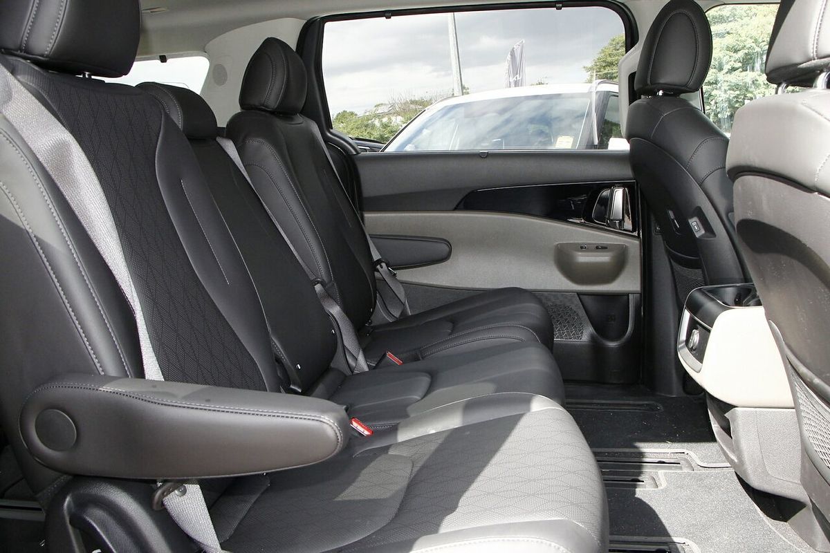 2025 Kia Carnival GT-Line HEV KA4 PE