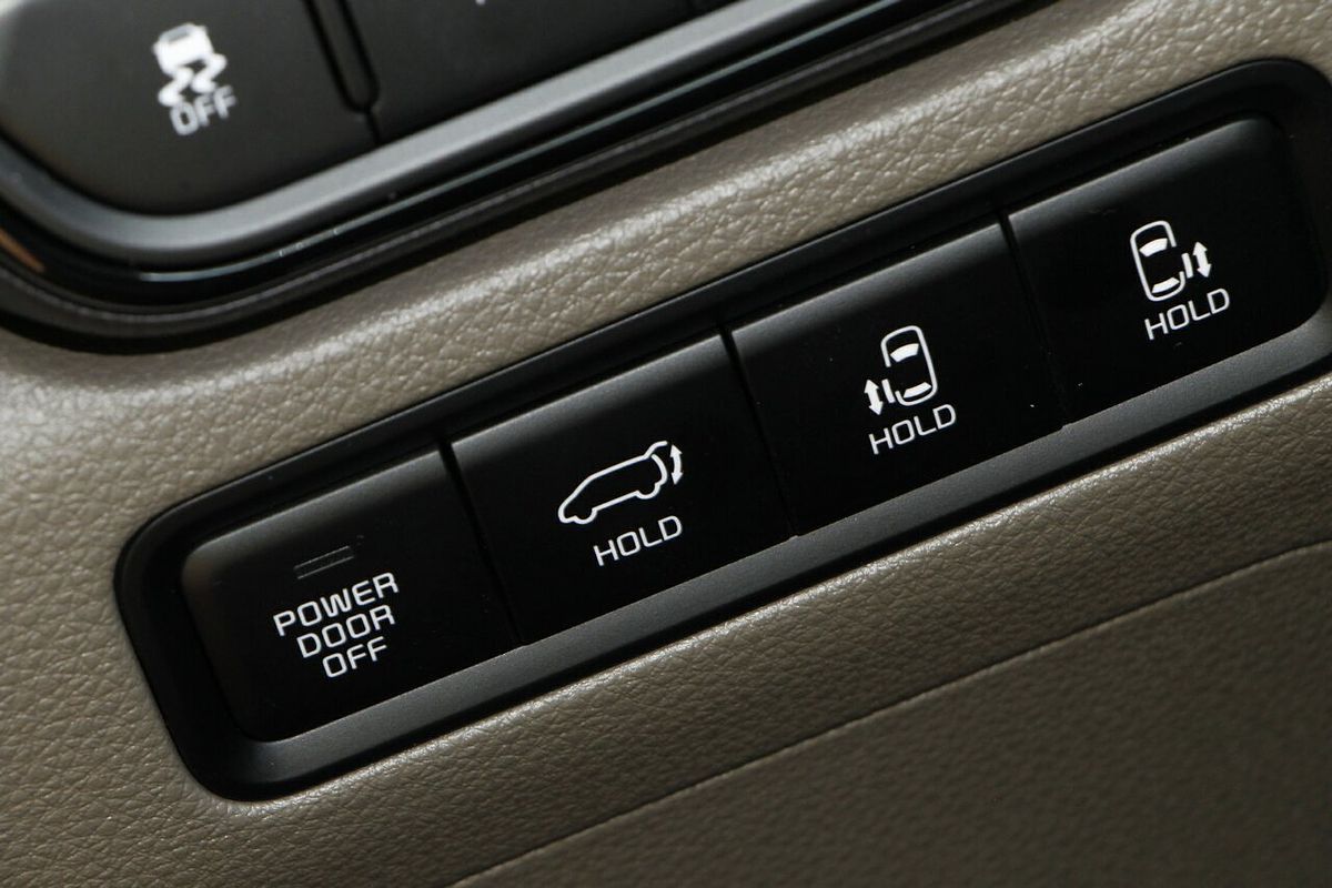 2025 Kia Carnival GT-Line HEV KA4 PE