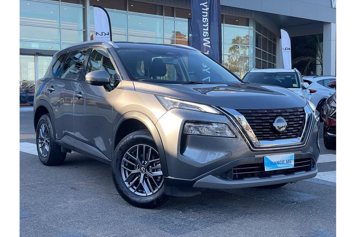 2024 Nissan X-TRAIL ST T33