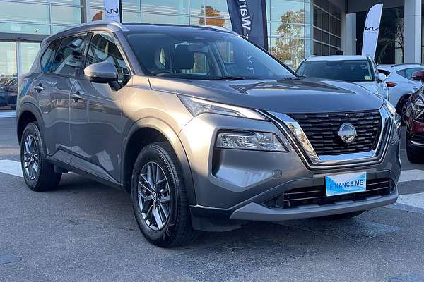 2024 Nissan X-TRAIL ST T33