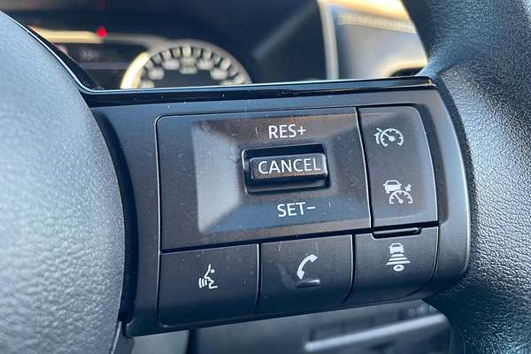 2024 Nissan X-TRAIL ST T33
