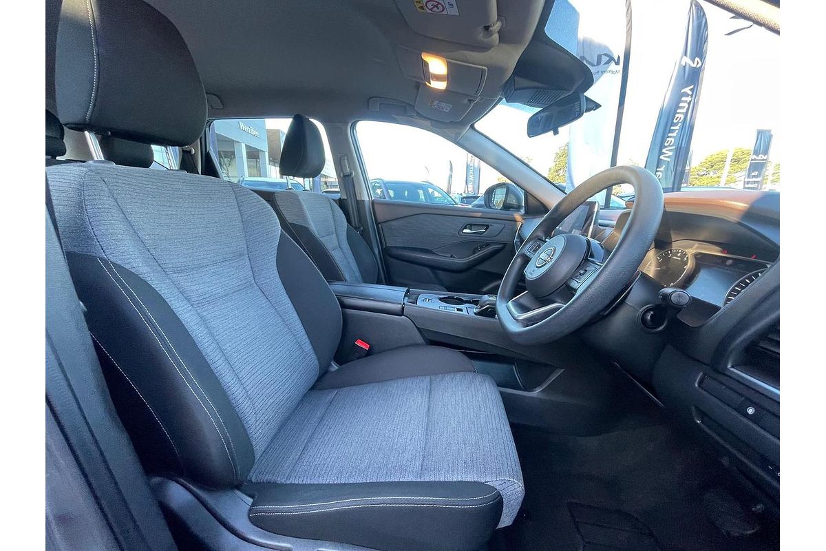 2024 Nissan X-TRAIL ST T33