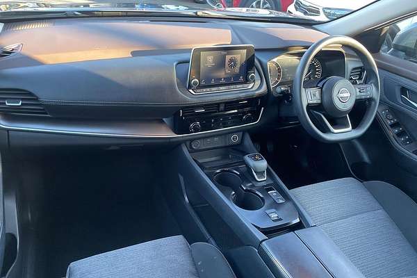 2024 Nissan X-TRAIL ST T33