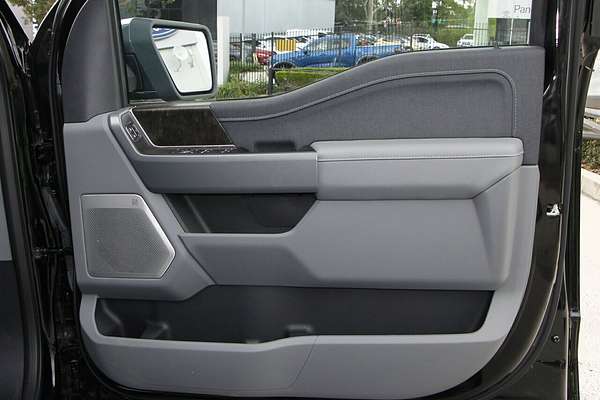 2023 Ford F-150 Lariat 4X4 LWB