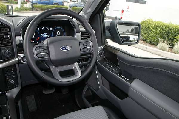 2023 Ford F-150 Lariat 4X4 LWB