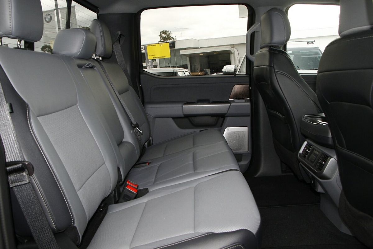 2023 Ford F-150 Lariat 4X4 LWB