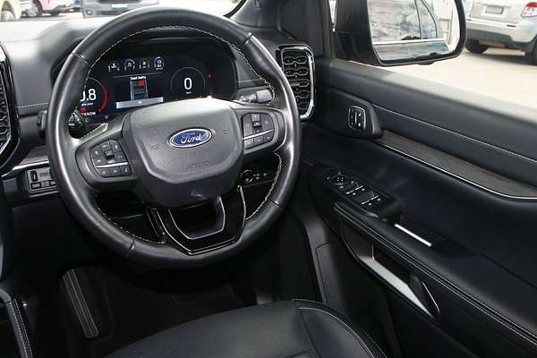 2023 Ford Everest Platinum