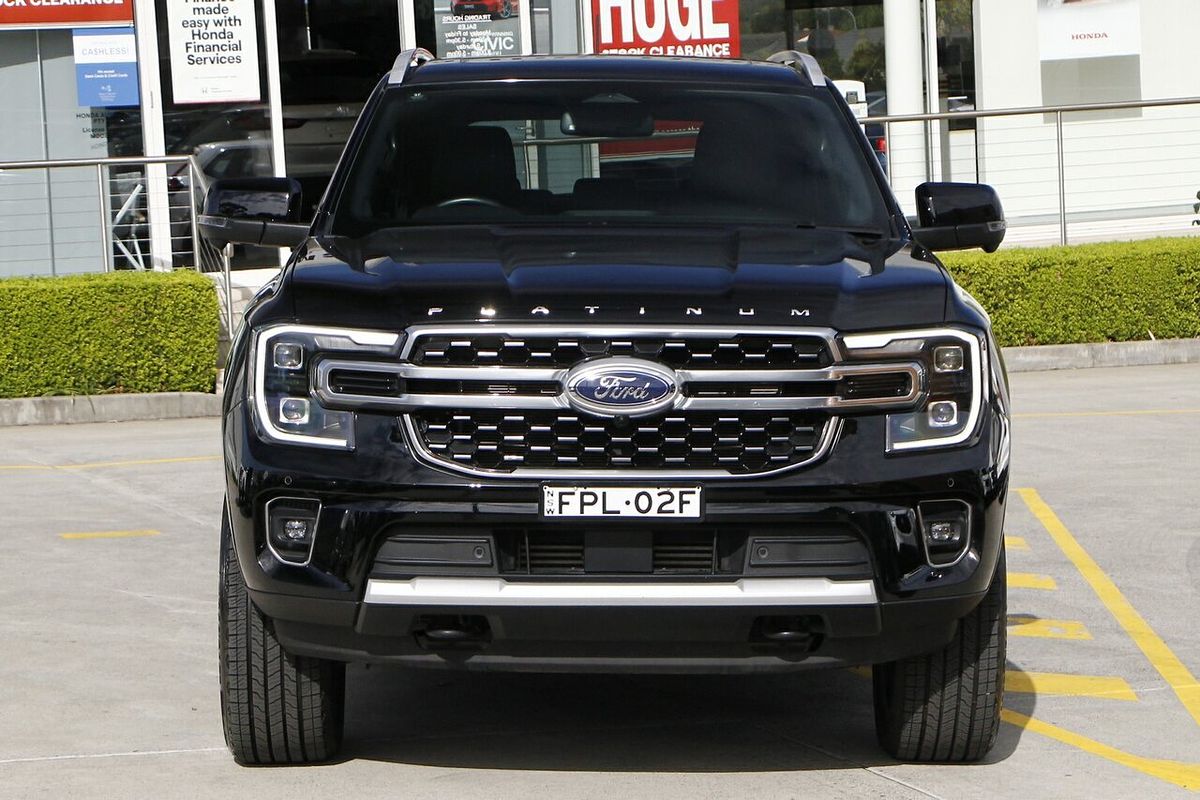 2023 Ford Everest Platinum