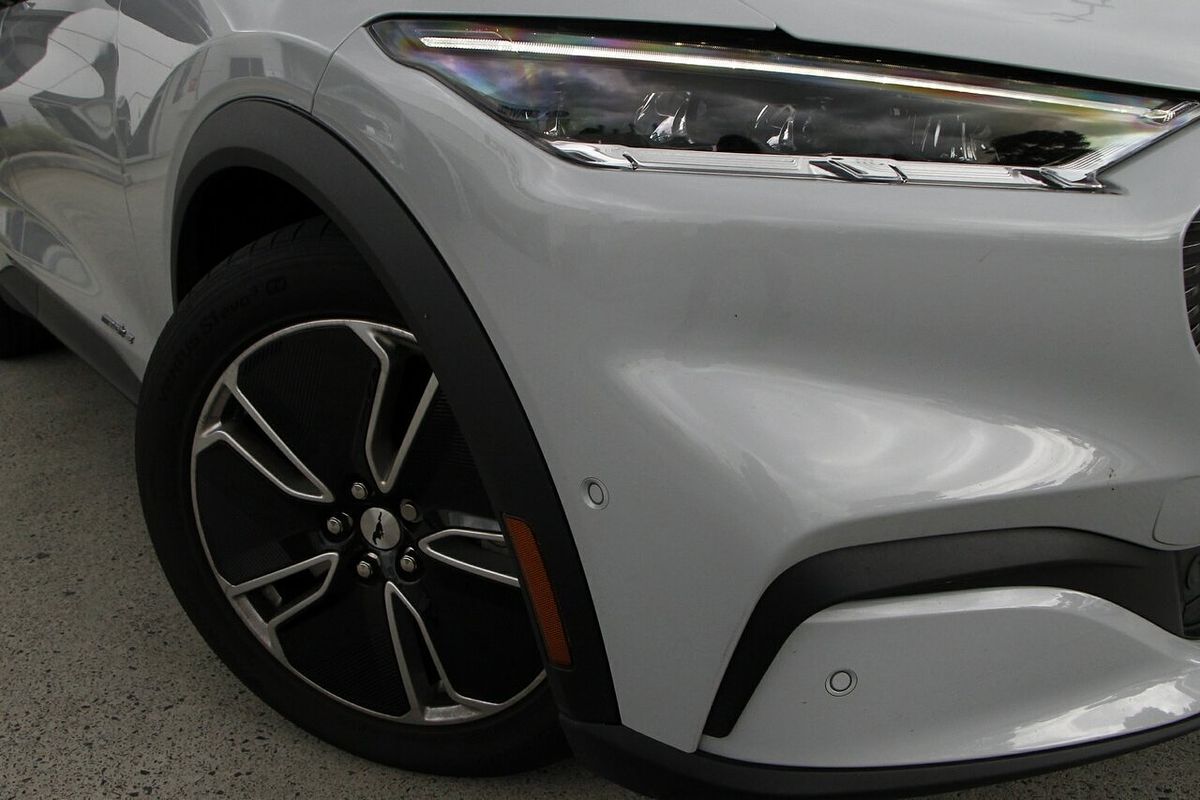 2023 Ford Mustang Mach-E Select