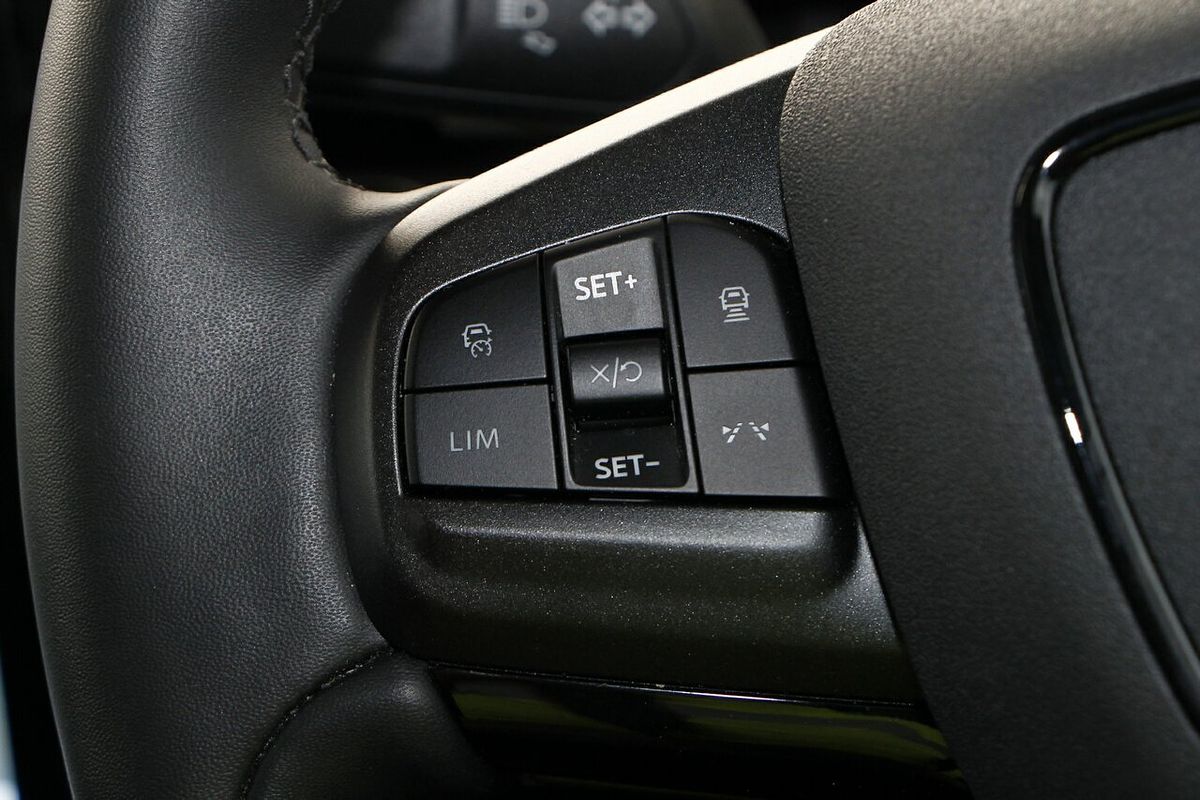 2023 Ford Mustang Mach-E Select