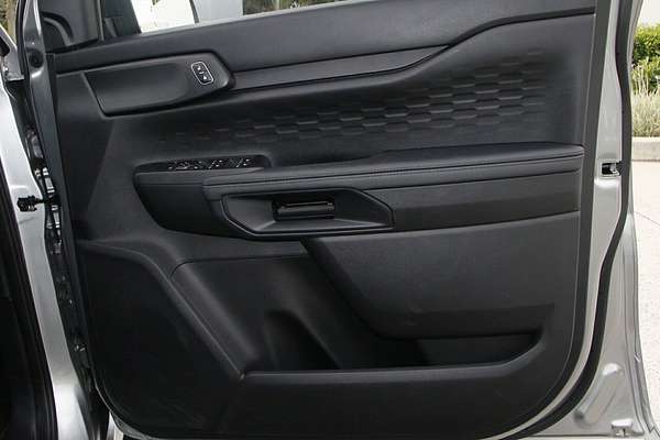 2024 Ford Everest Ambiente