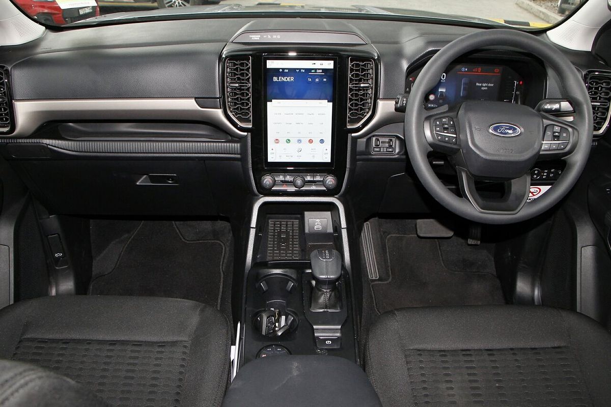 2024 Ford Everest Ambiente