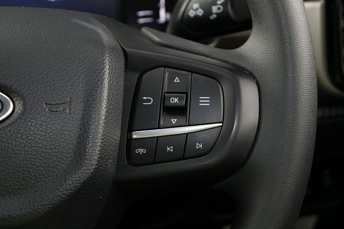 2024 Ford Everest Ambiente