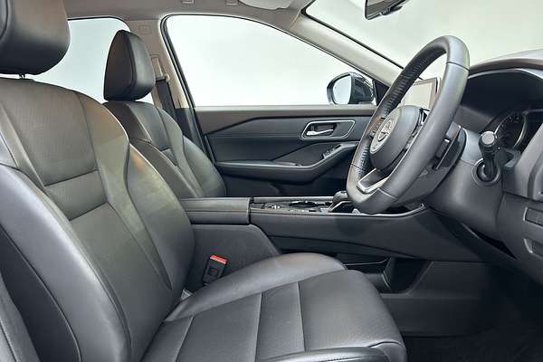 2023 Nissan X-TRAIL ST-L T33
