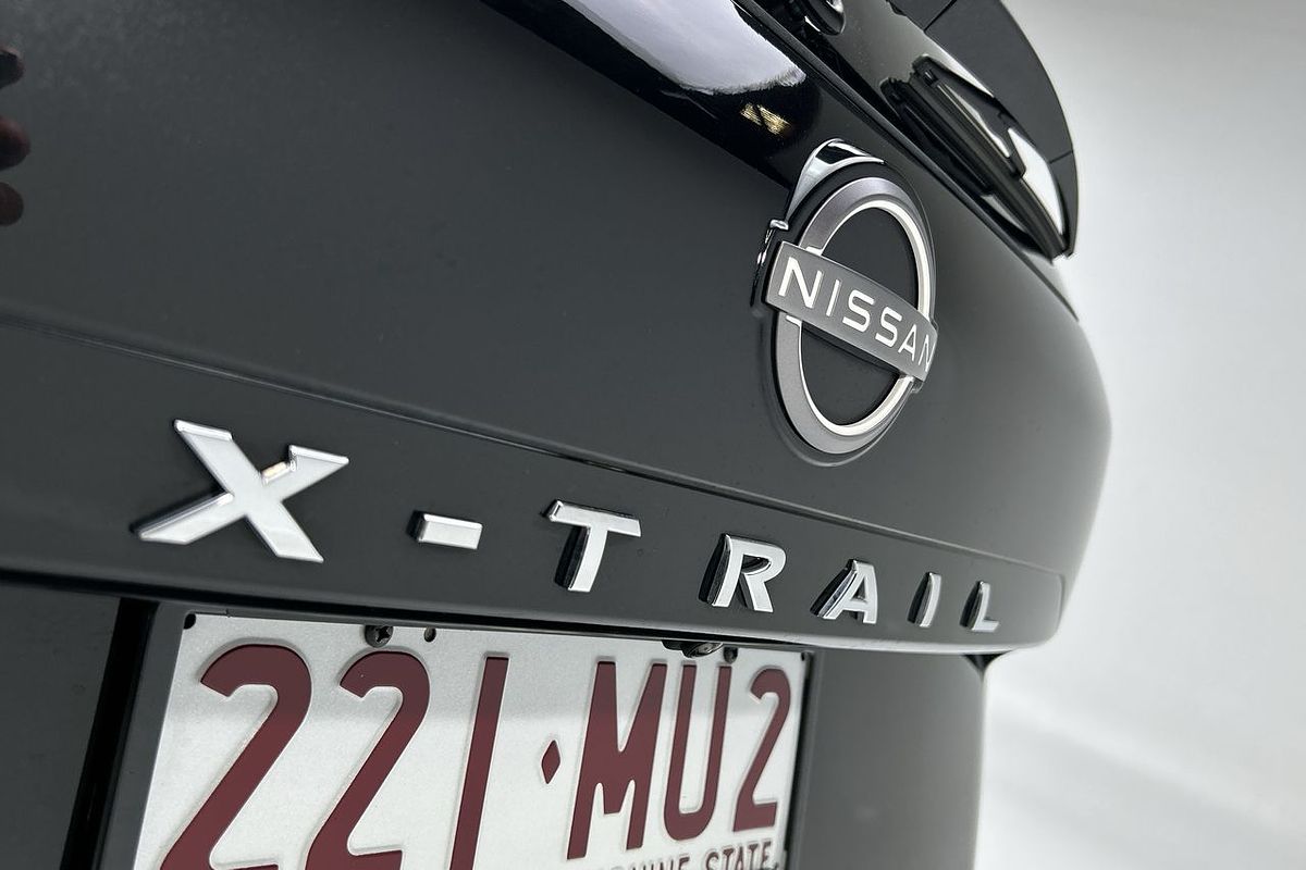 2023 Nissan X-TRAIL ST-L T33