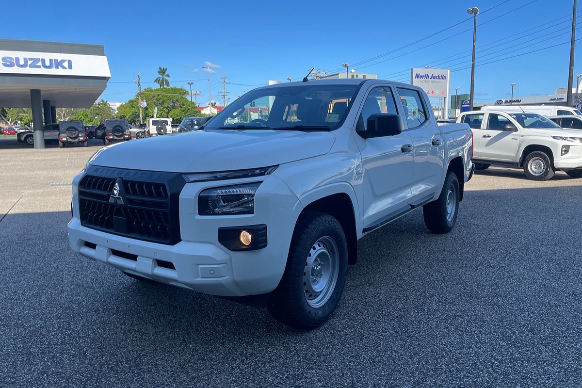 2024 Mitsubishi Triton GLX MV 4X4